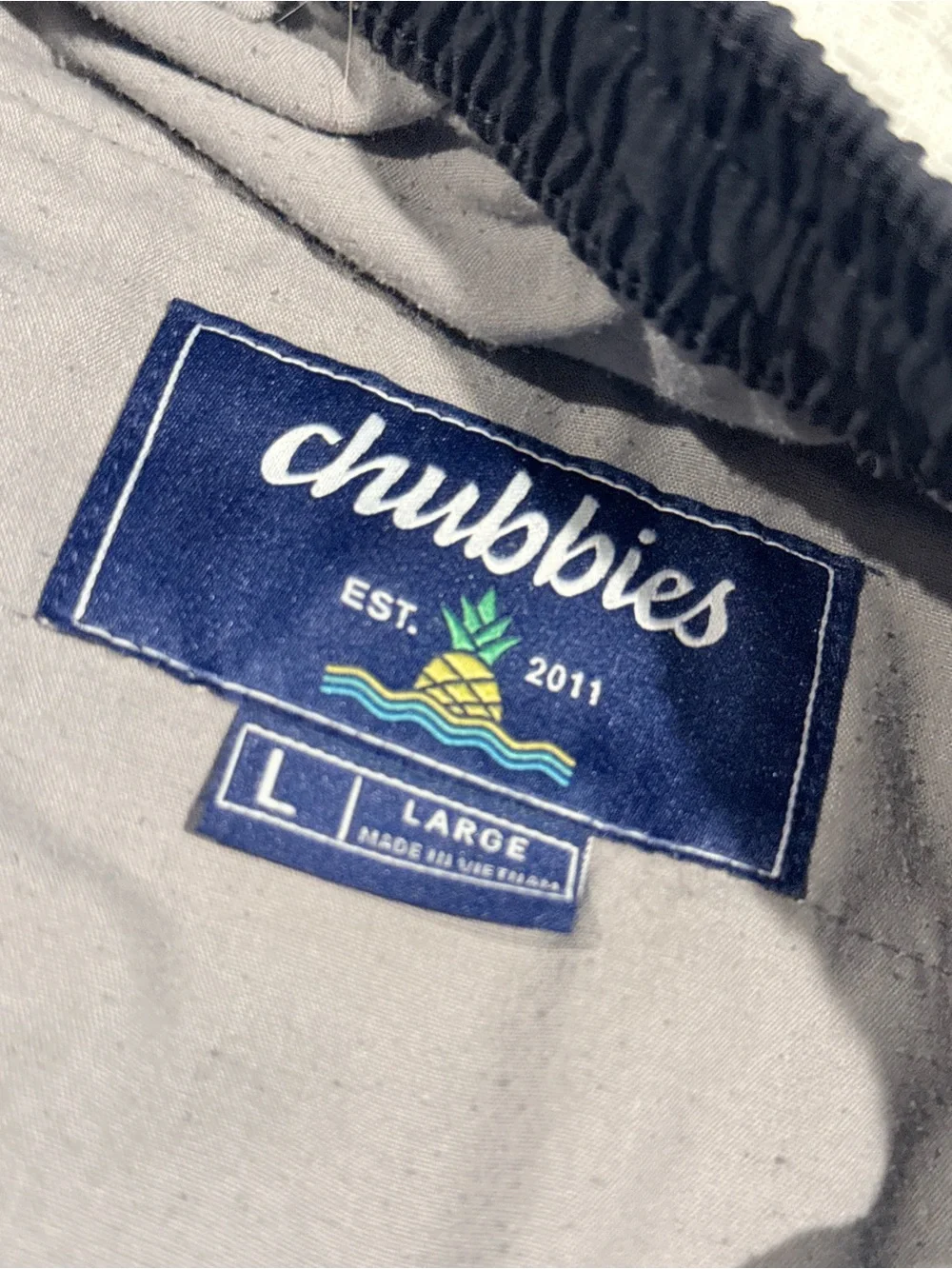 Chubbies /// Men's Everywhere Black Drawstring Shorts - Size Large